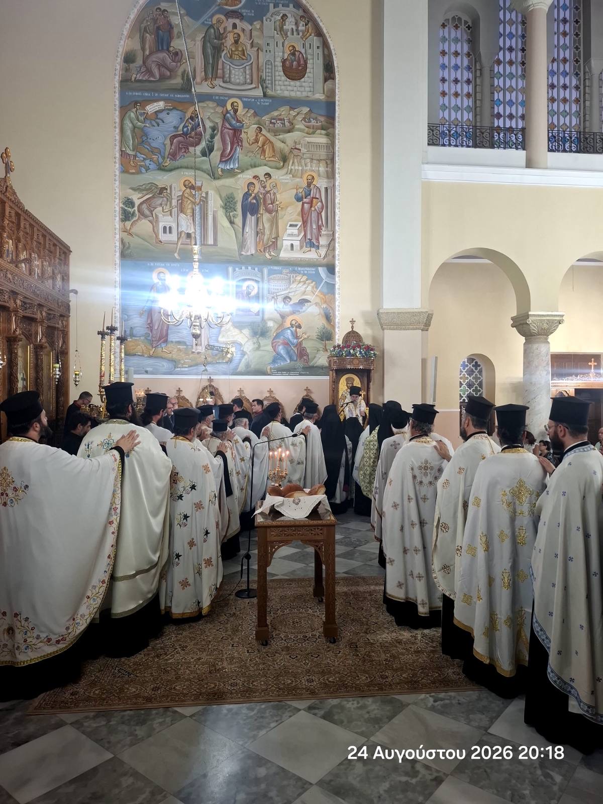 O Μητροπολίτης Κυδωνίας Τίτος εόρτασε τα πρώτα ονομαστήριά του στα Χανιά - μια φωτογραφία 2