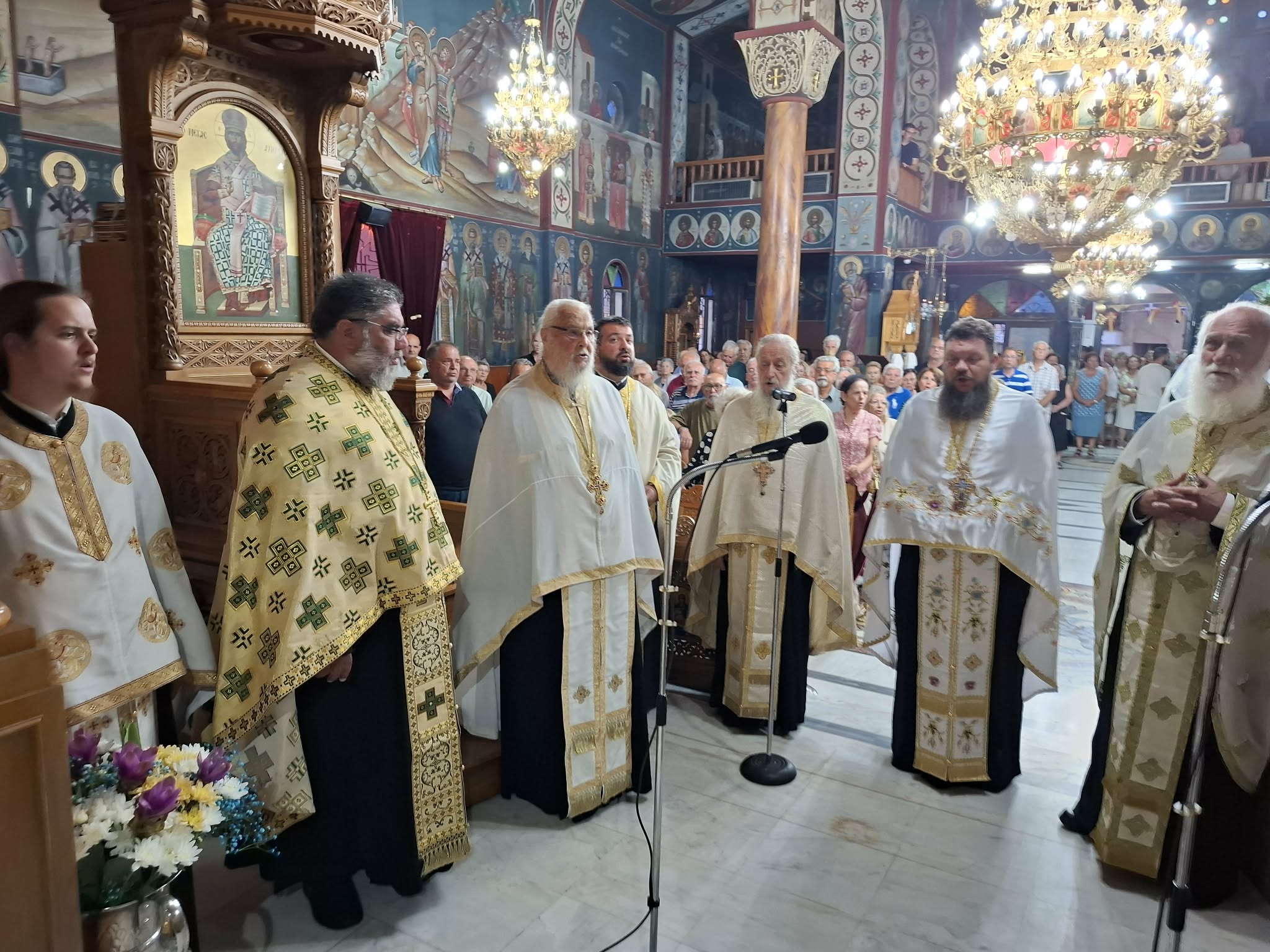 Η Αμάρυνθος εορτάζει τον πολιούχο της Τίμιο Πρόδρομο - μια φωτογραφία 1