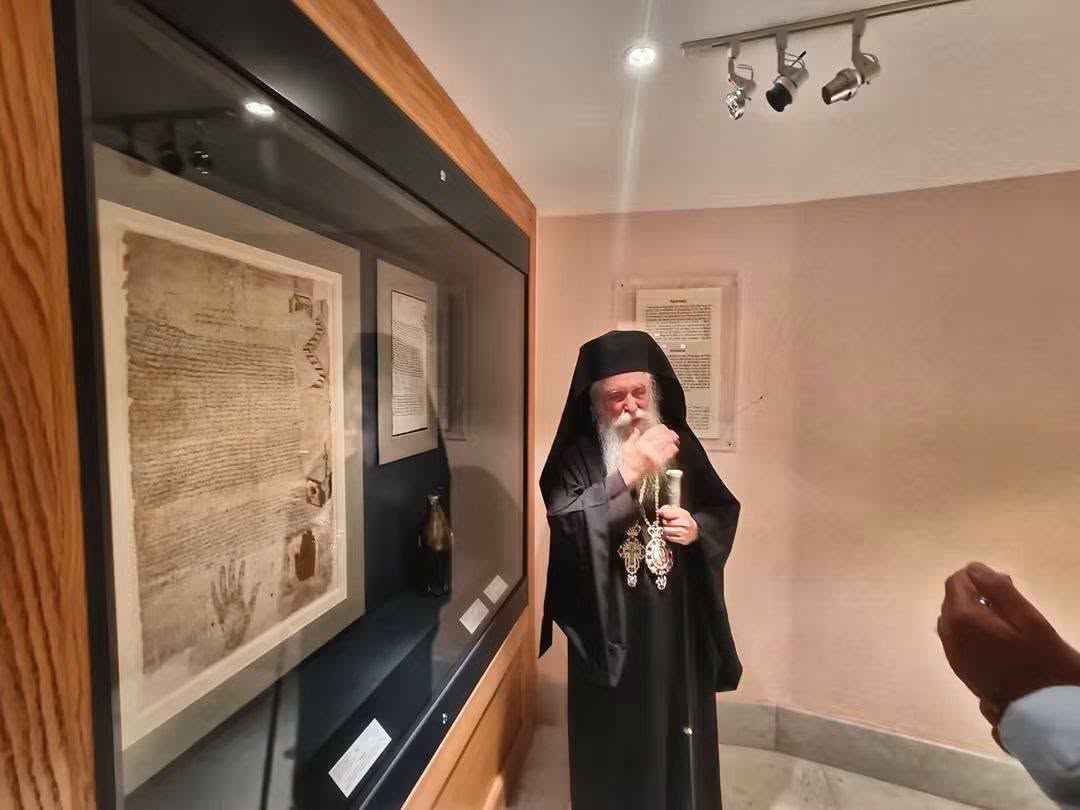 Η Εορτή Κοιμήσεως Θεοτόκου εορτάσθηκε στη Μονή Σινά με ξένους αξιωματούχους - μια φωτογραφία 13