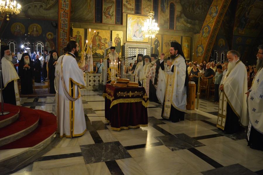 Τρισαρχιερατικός Εσπερινός για τον Άγιο Αλέξανδρο τελέσθηκε στη Νέα Σμύρνη - μια φωτογραφία 7