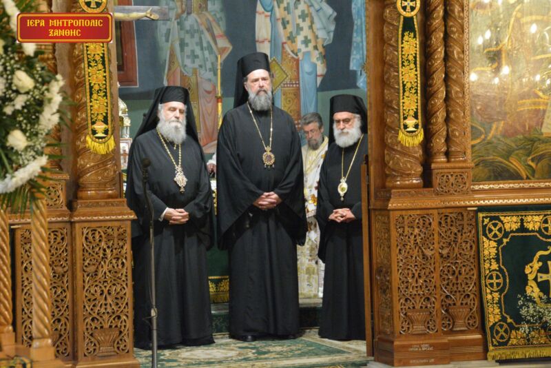 Τεμάχιο λίθου από τον Τάφο της Παναγίας δωρήθηκε στη Μητρόπολη Ξάνθης - μια φωτογραφία 2