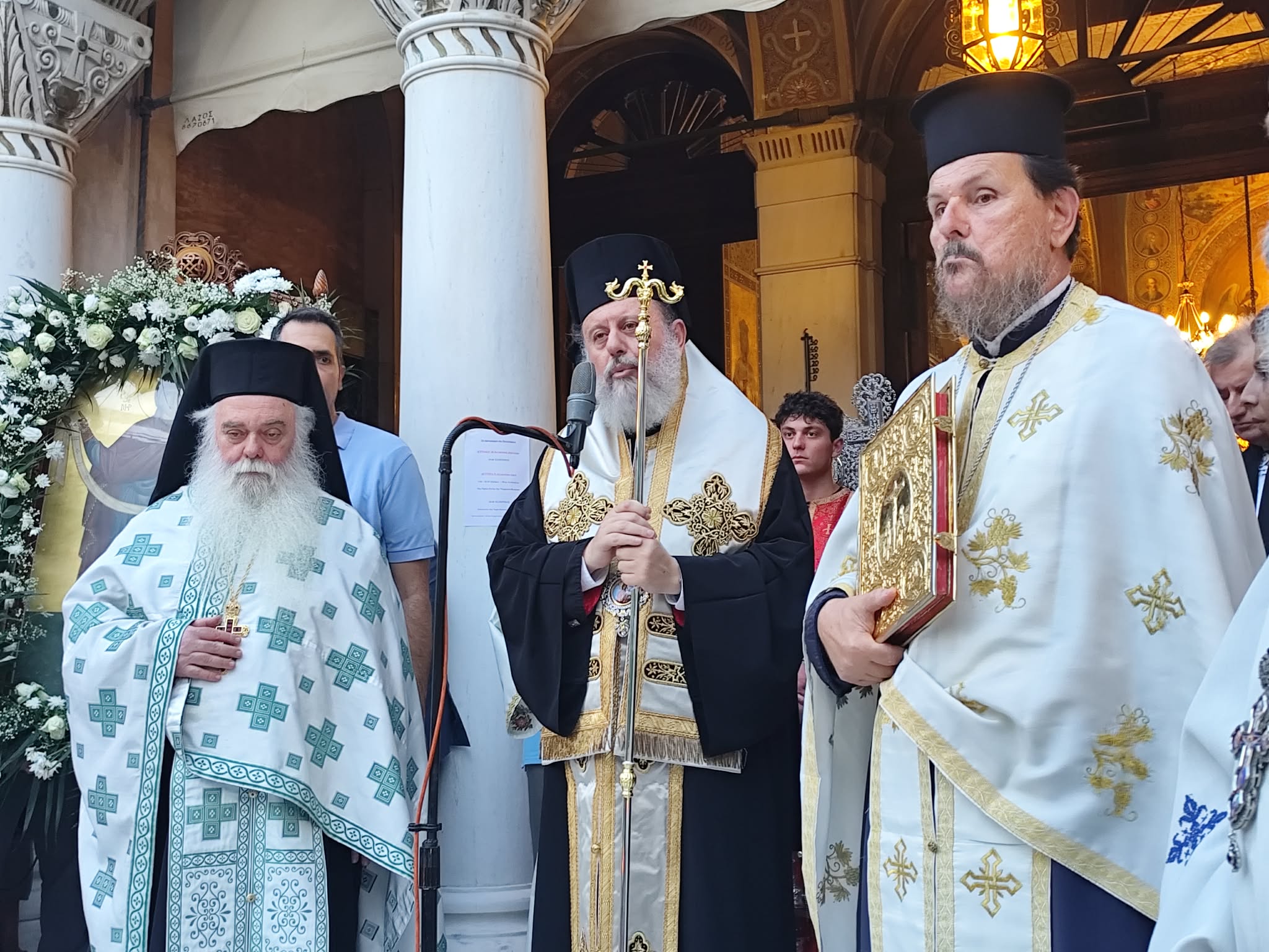 Πάνδημος εορτασμός για την Κατάθεση της Τιμίας Ζώνης στην Κυψέλη - μια φωτογραφία 1