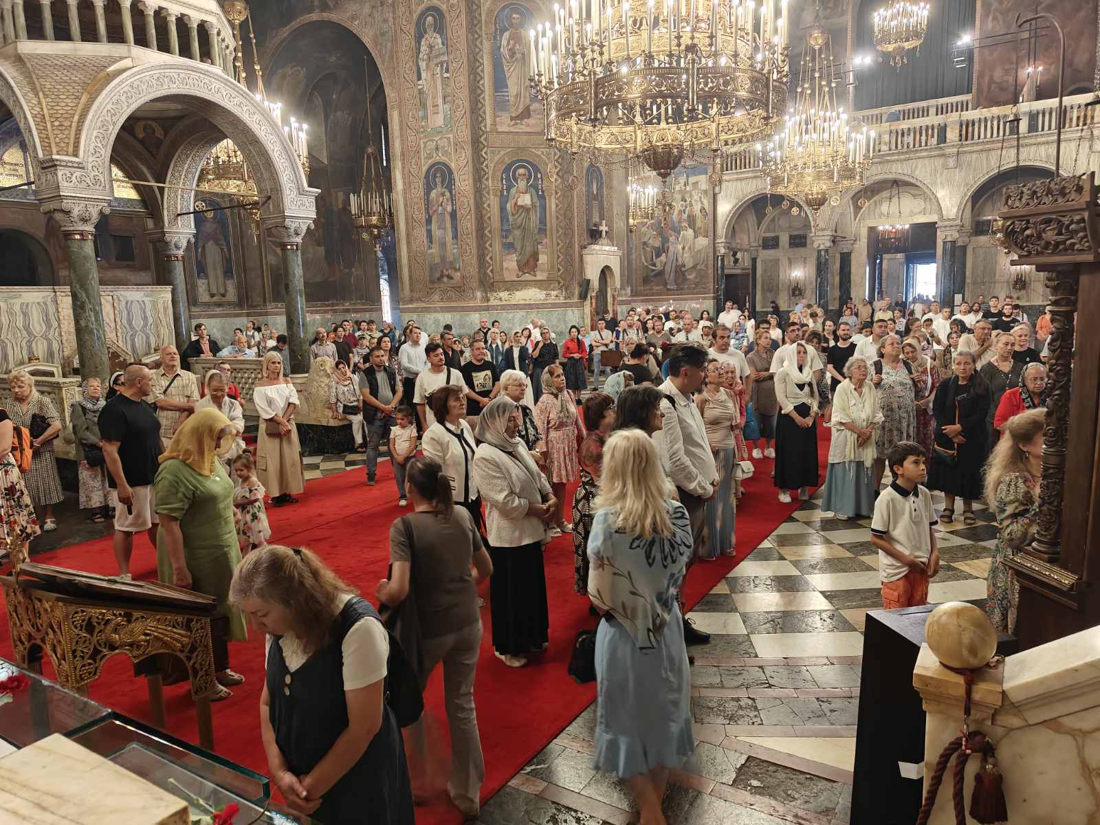 Το Πατριαρχείο Βουλγαρίας πανηγύρισε λαμπρά τον Άγιο Αλέξανδρο Νιέφσκι - μια φωτογραφία 5