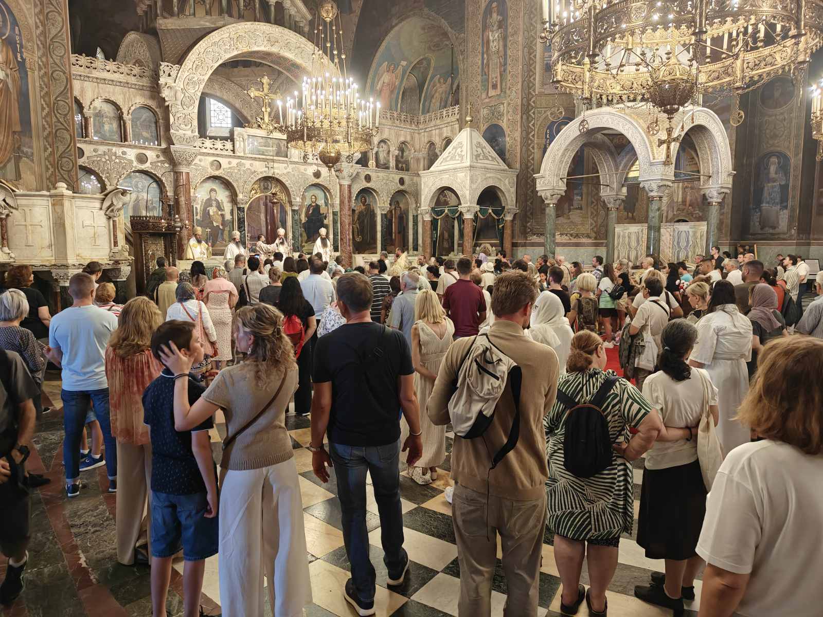 Το Πατριαρχείο Βουλγαρίας πανηγύρισε λαμπρά τον Άγιο Αλέξανδρο Νιέφσκι - μια φωτογραφία 8