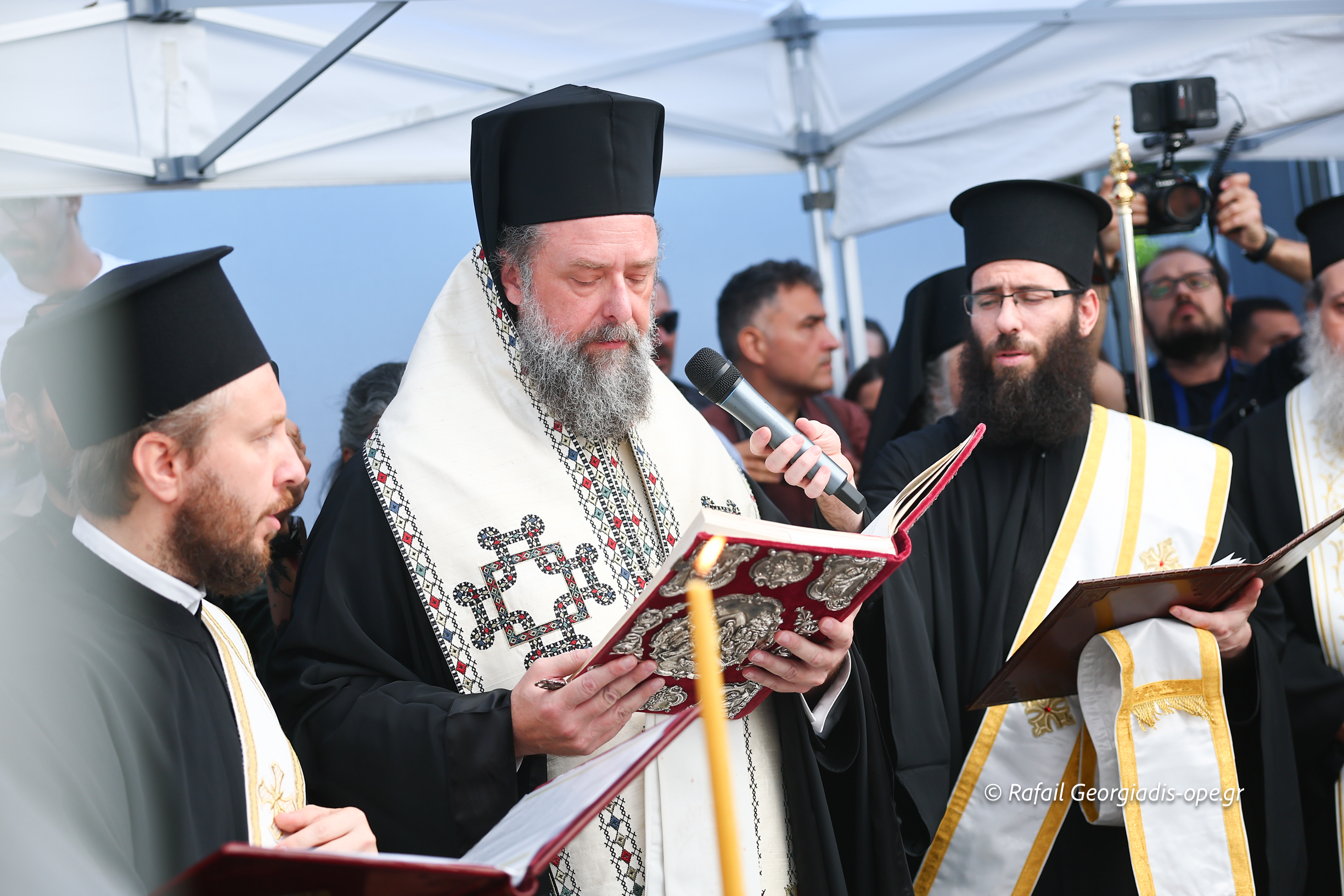Ο Μητροπολίτης Θεσσαλονίκης Φιλόθεος τέλεσε αγιασμό για την 90ή ΔΕΘ - μια φωτογραφία 3
