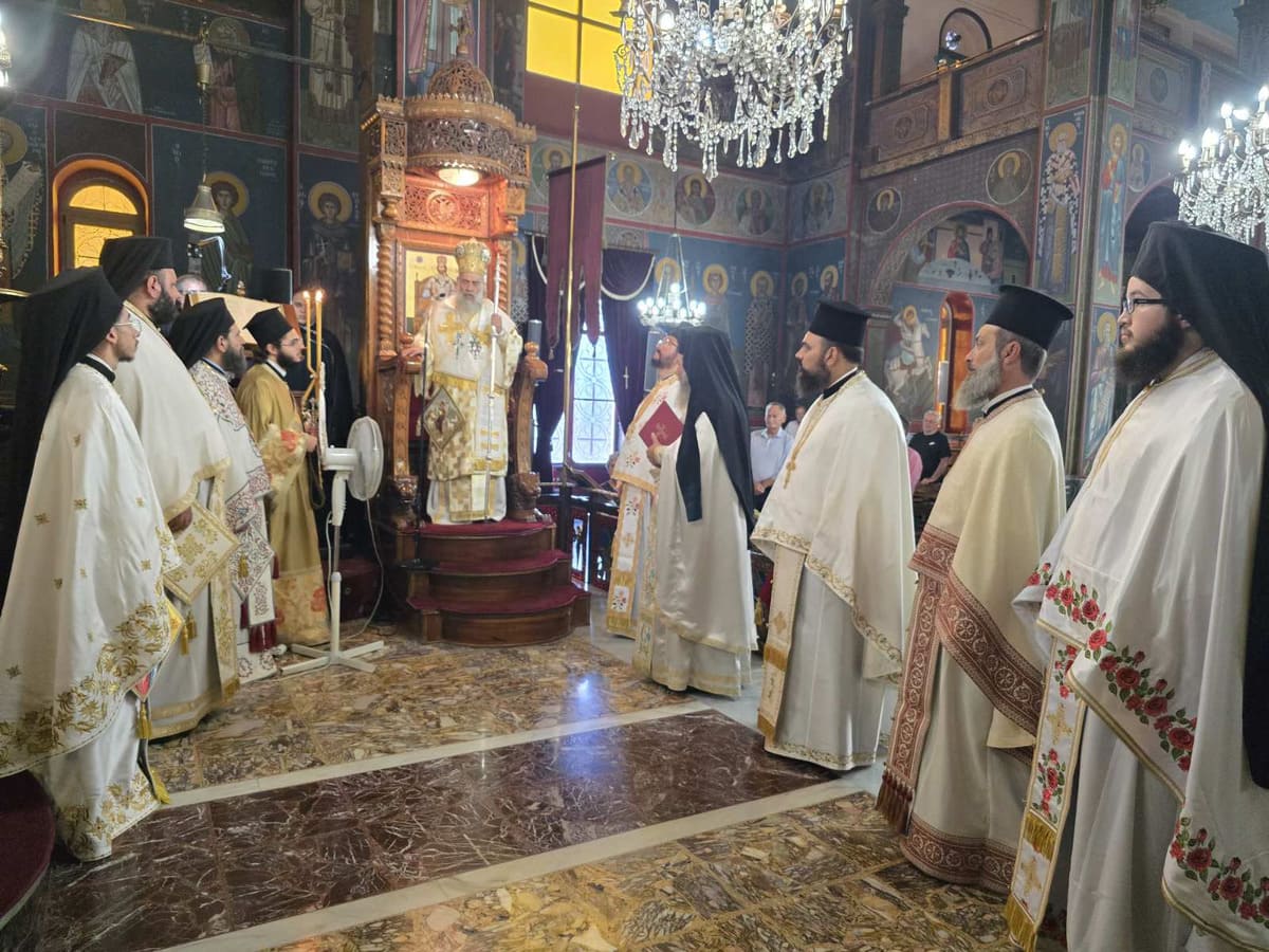 Χειροτόνησε Διάκονο τον Μοναχό Αρσένιο ο Μητροπολίτης Θεσσαλιώτιδος - μια φωτογραφία 3