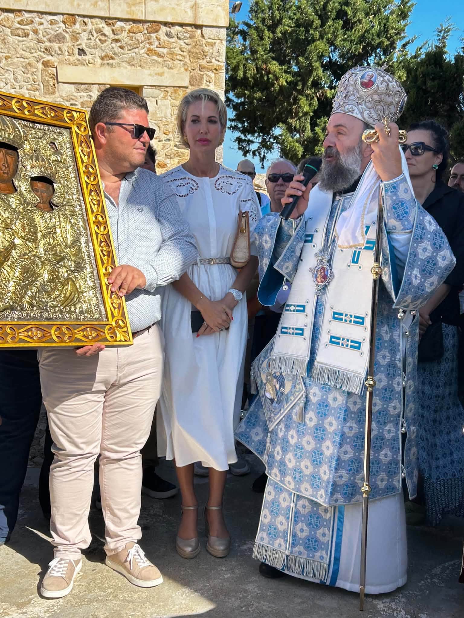 Με λαμπρότητα εορτάσθηκε και λιτανεύτηκε η Παναγία Καλαμιώτισσα στην Ανάφη - μια φωτογραφία 2