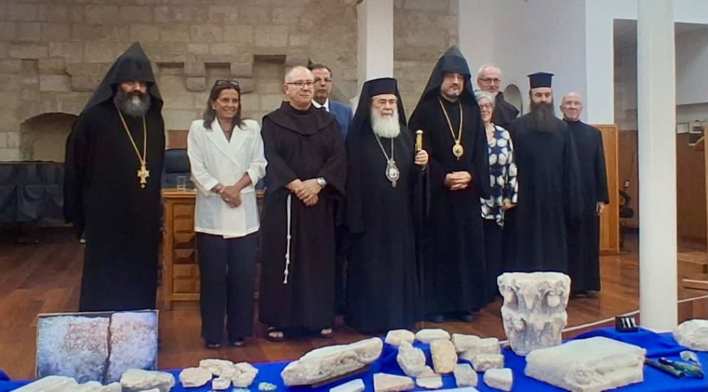 Ο Πατριάρχης Ιεροσολύμων ενημερώθηκε για τις εργασίες στον Ναό της Αναστάσεως - μια φωτογραφία 1