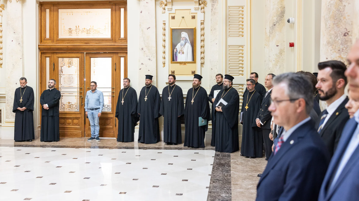 Ο Πατριάρχης Ρουμανίας τίμησε τους διοργανωτές της Συνάντησης Ορθόδοξων Νέων - μια φωτογραφία 1