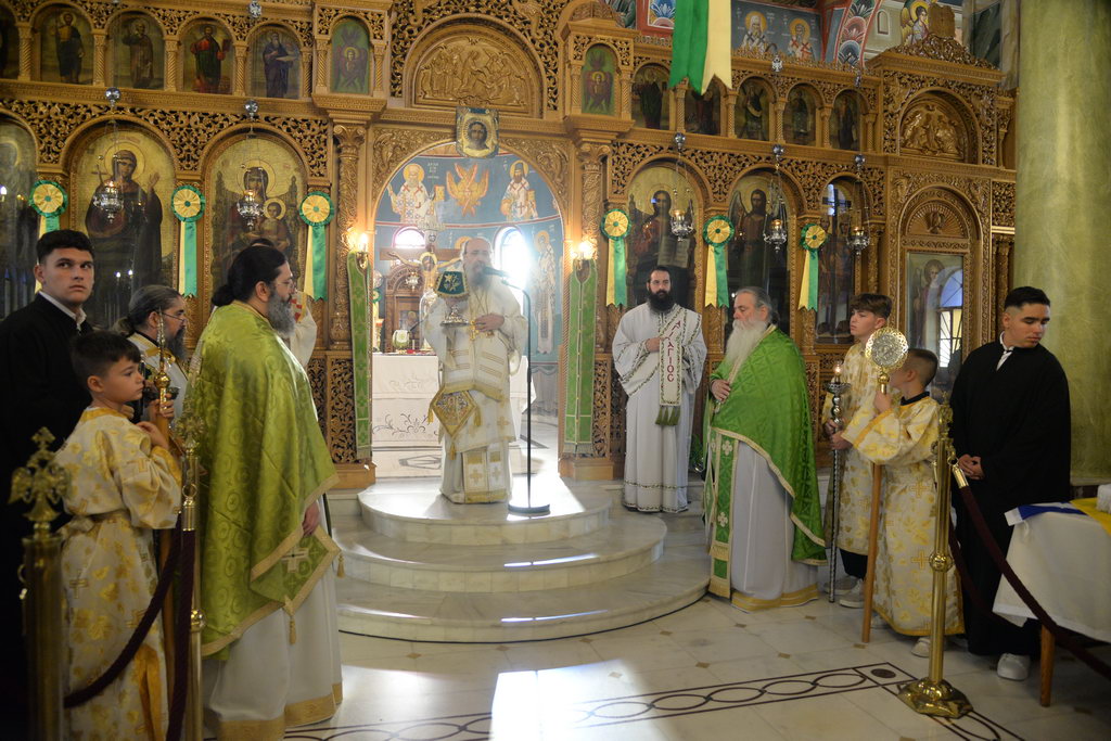 Η Μητρόπολη Πατρών τίμησε τους Ήρωες της Μικρασιατικής Καταστροφής - μια φωτογραφία 5