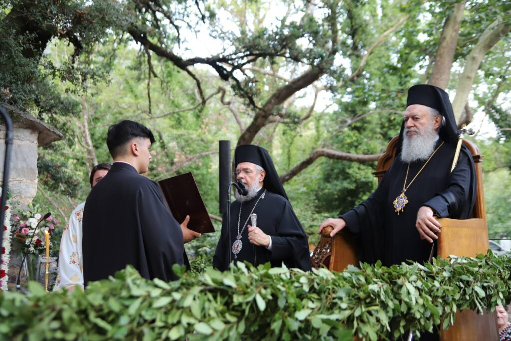 Εορτάστηκε η Αγία Θεοδώρα στη Βάστα Μεγαλοπόλεως - μια φωτογραφία 2