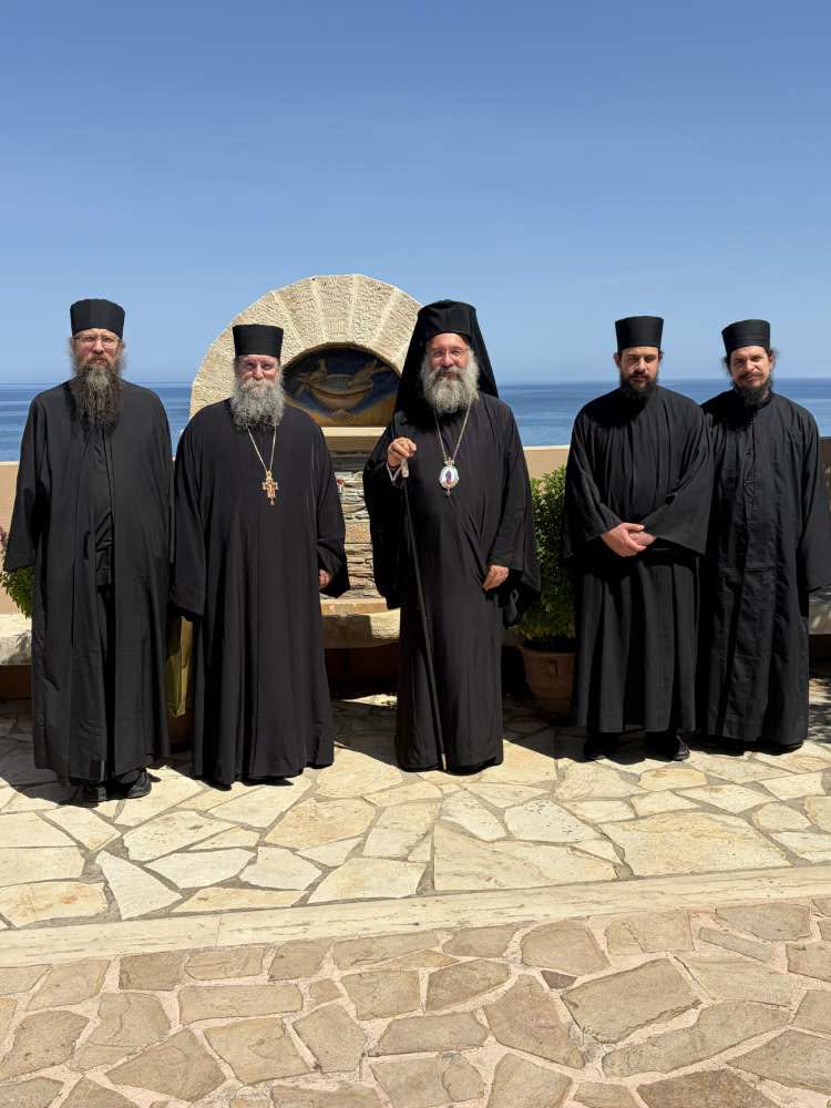 Μνημόσυνο για τον Μητροπολίτη Τίτο τελέστηκε στην Ιερά Μονή Κουμπέ Ρεθύμνου - μια φωτογραφία 10