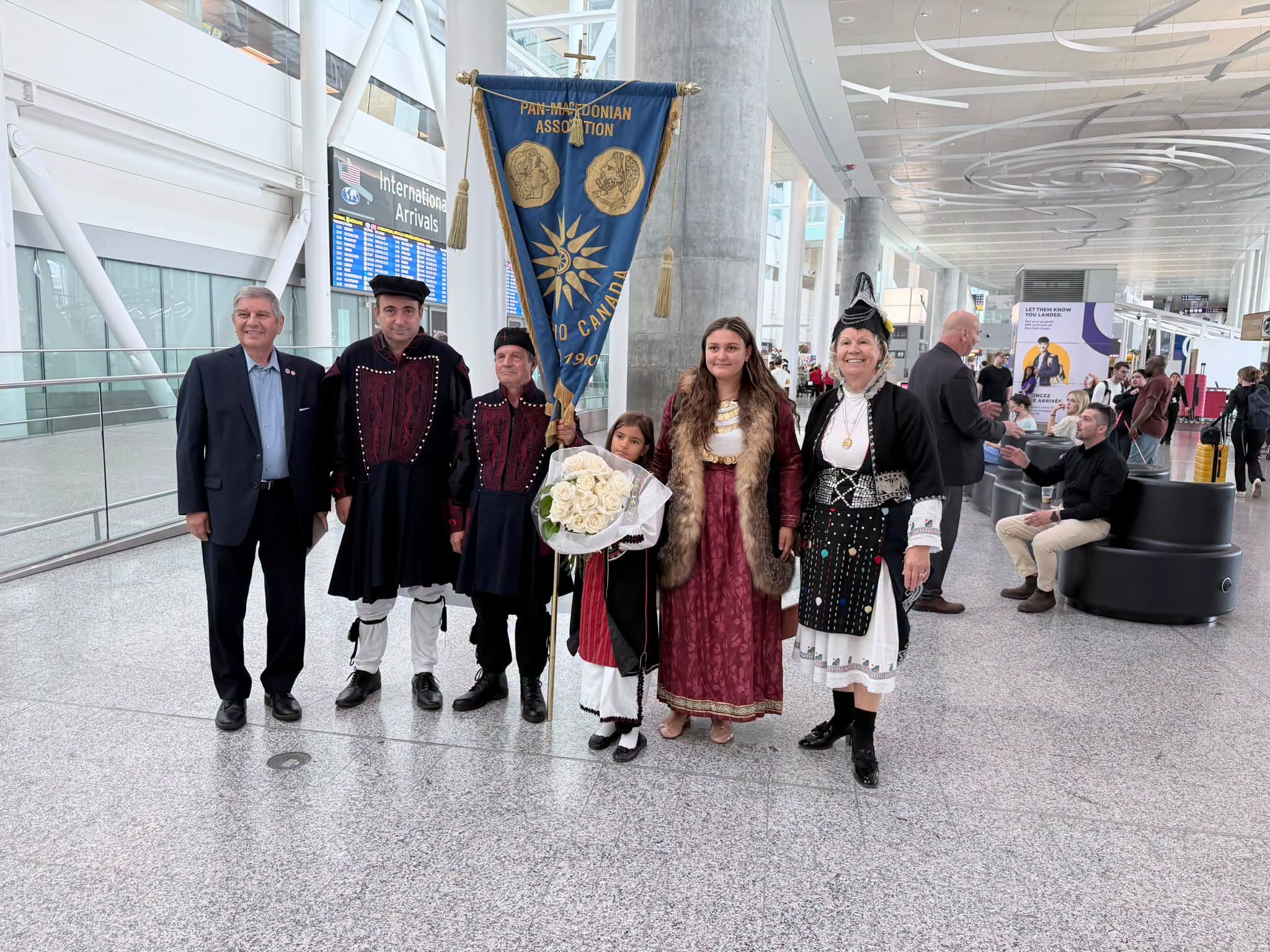 Ο νέος Αρχιεπίσκοπος Καναδά Απόστολος έφτασε στο Τορόντο - μια φωτογραφία 15