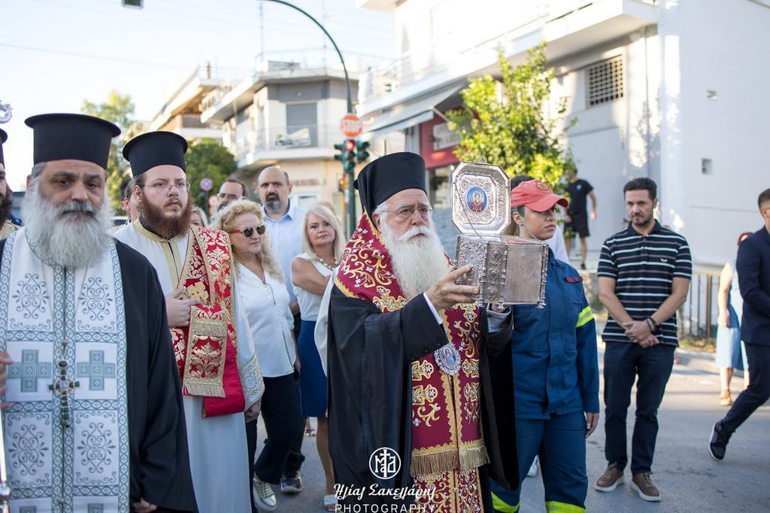 H Νέα Ιωνία Βόλου υποδέχθηκε τη Τιμία Κάρα της Αγίας Βαρβάρας - μια φωτογραφία 3