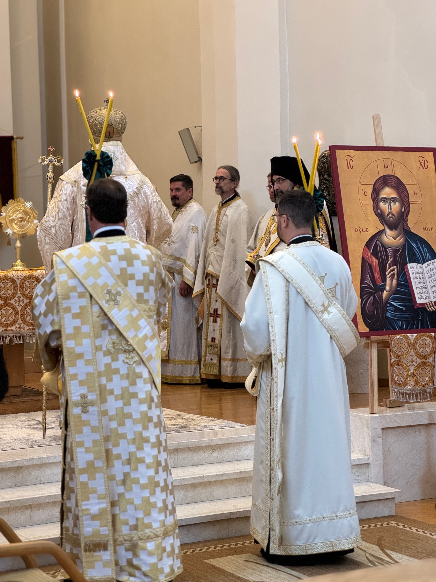 Εκπρόσωποι τριών Εκκλησιών συλλειτούργησαν στη Λιθουανία παρουσία αλλοδόξων - μια φωτογραφία 4