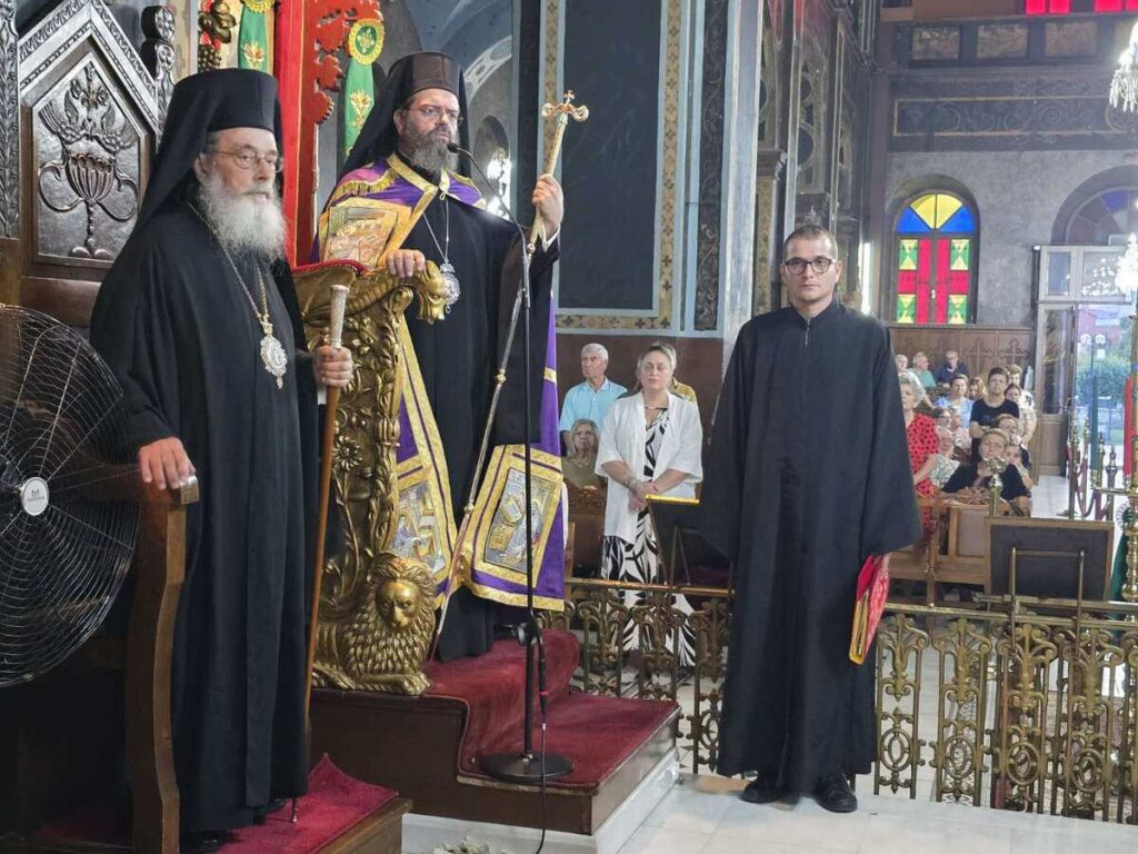 Η Καρδίτσα τίμησε τη μνήμη οκτώ τοπικών Αγίων παρουσία τριών Αρχιερέων - μια φωτογραφία 2
