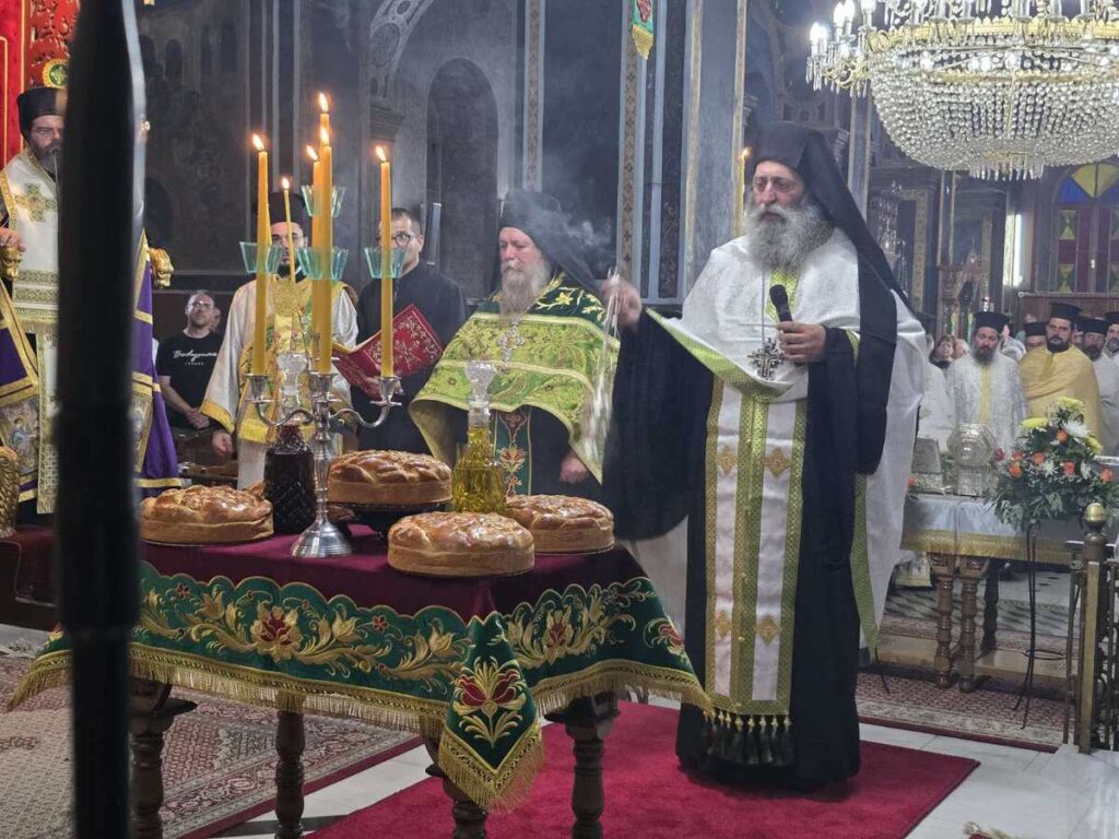 Η Καρδίτσα τίμησε τη μνήμη οκτώ τοπικών Αγίων παρουσία τριών Αρχιερέων - μια φωτογραφία 11