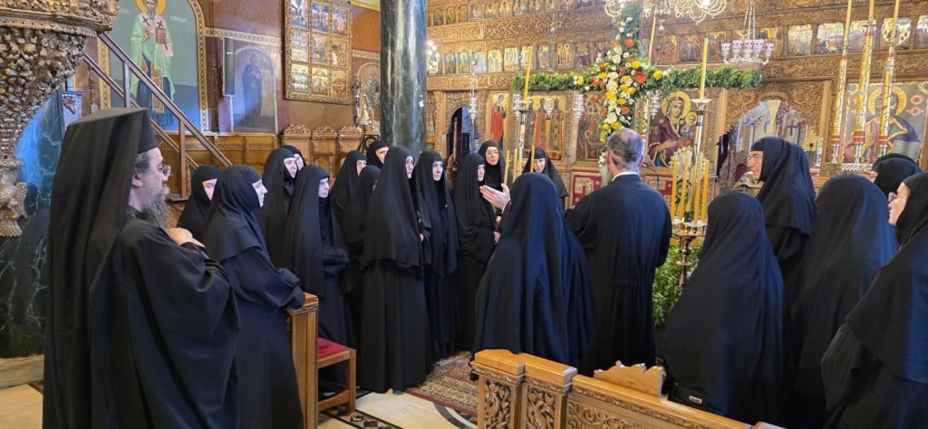 Μοναχές από τη Ρουμανία επισκέφθηκαν τη Μητρόπολη Καστορίας - μια φωτογραφία 3