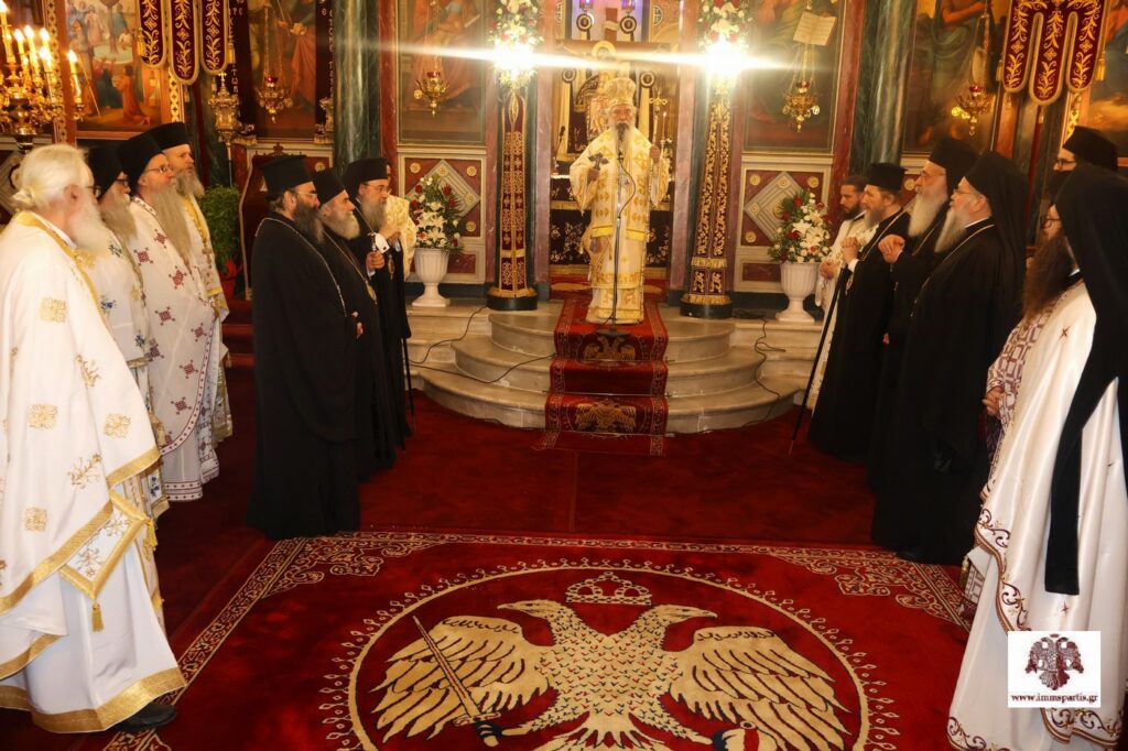 Αρχιερατικό Συλλείτουργο τελέστηκε για τα ονομαστήρια του Μητροπολίτη Σπάρτης - μια φωτογραφία 14