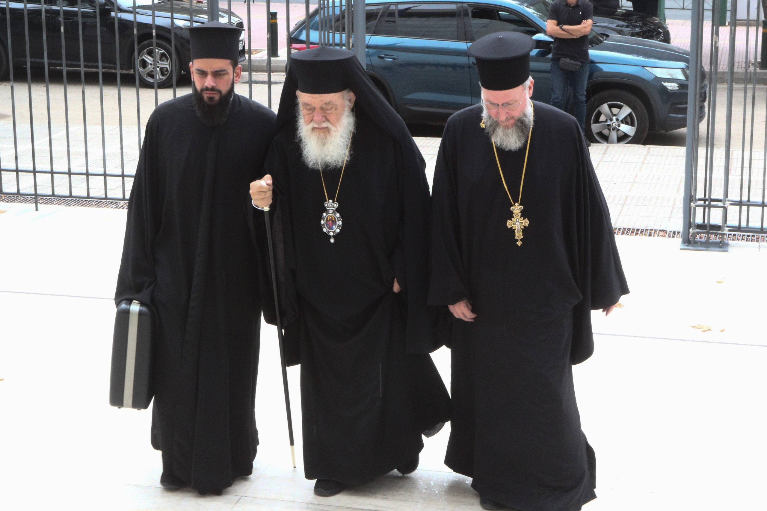 Ο Αρχιεπίσκοπος Ιερώνυμος τέλεσε Αγιασμό στον Άρειο Πάγο - μια φωτογραφία 8
