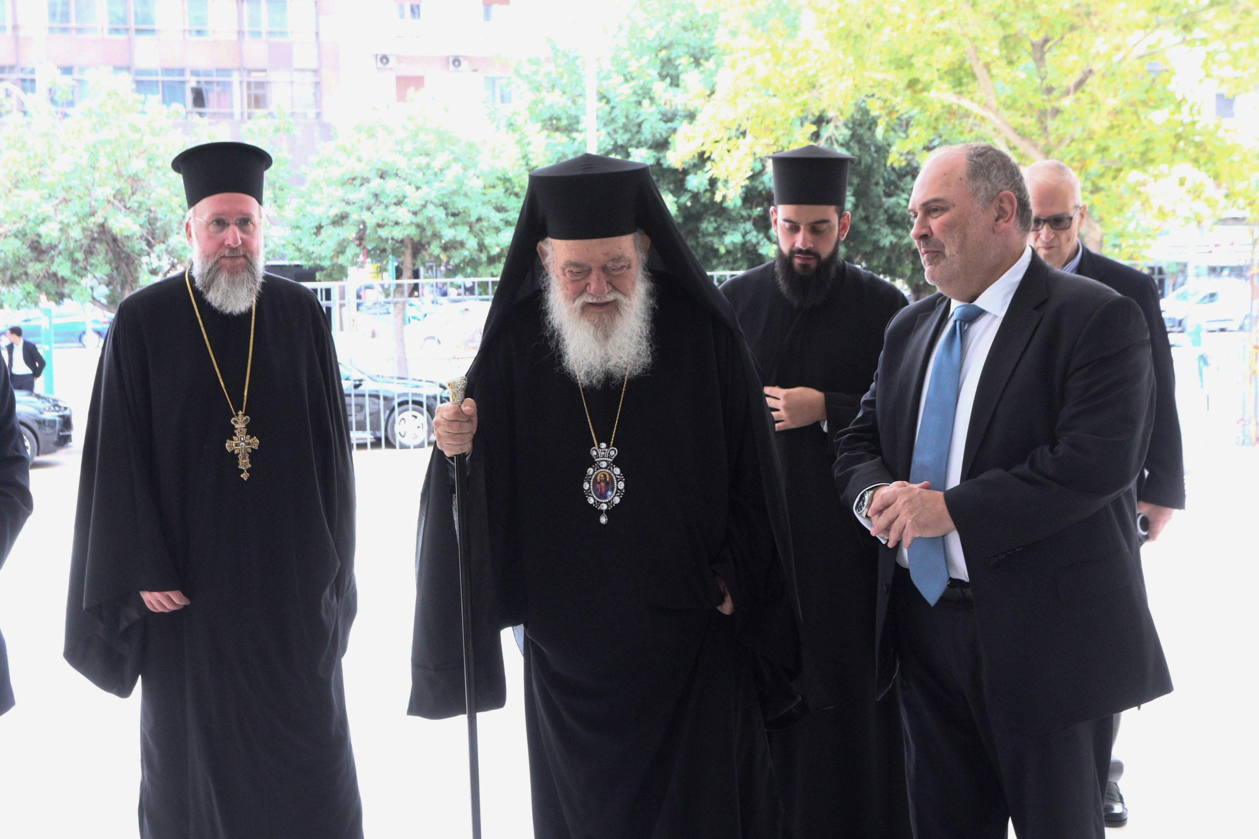Ο Αρχιεπίσκοπος Ιερώνυμος τέλεσε Αγιασμό στον Άρειο Πάγο - μια φωτογραφία 9