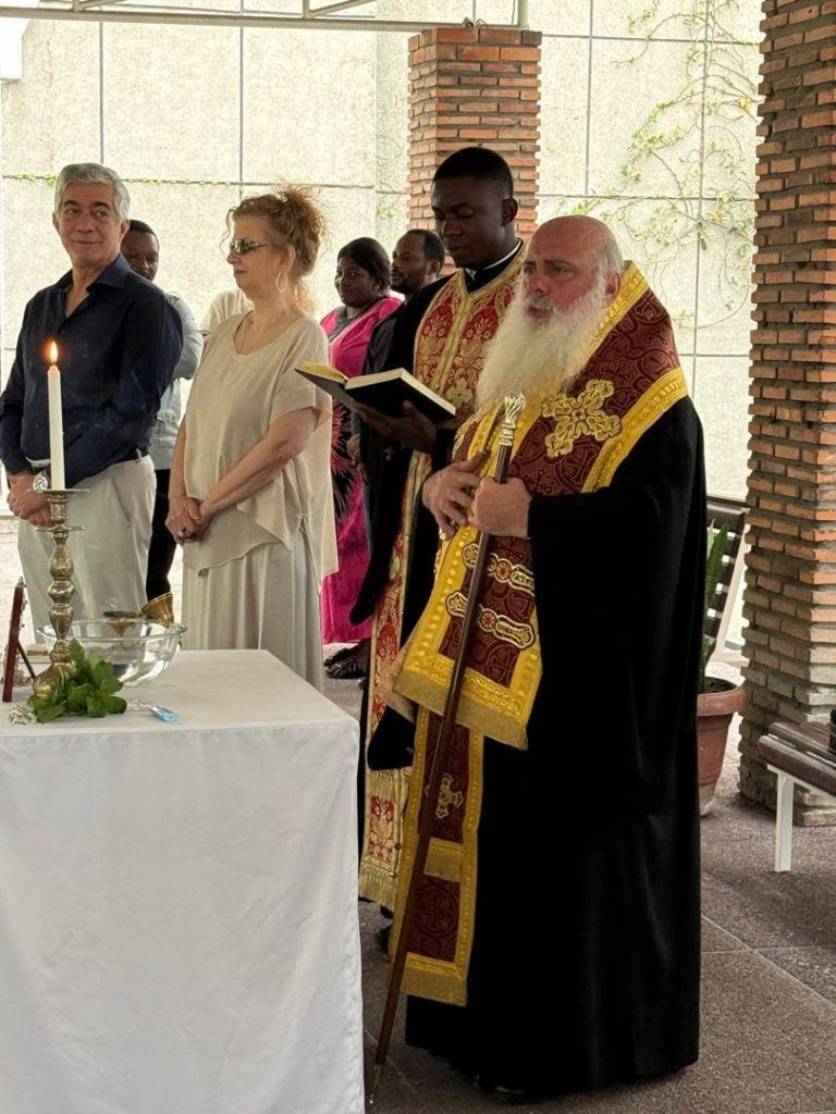 Αγιασμός τελέστηκε στο σχολείο της Ελληνικής Κοινότητας Κινσάσας - μια φωτογραφία 11