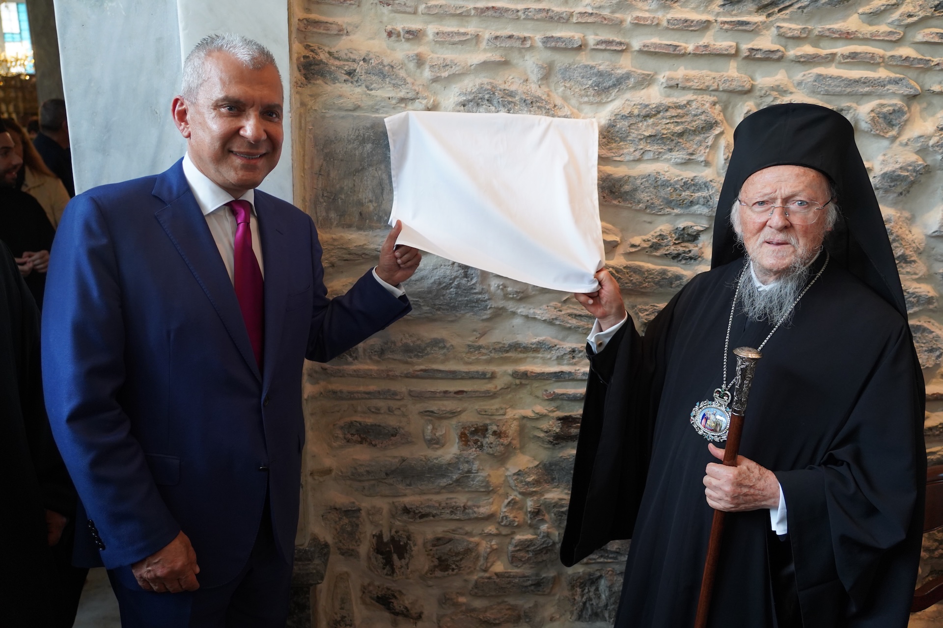 Πατριάρχης Βαρθολομαίος: «Ανακαινίσθηκε ο ναός, ας ανακαινισθούμε και εμείς» - μια φωτογραφία 1