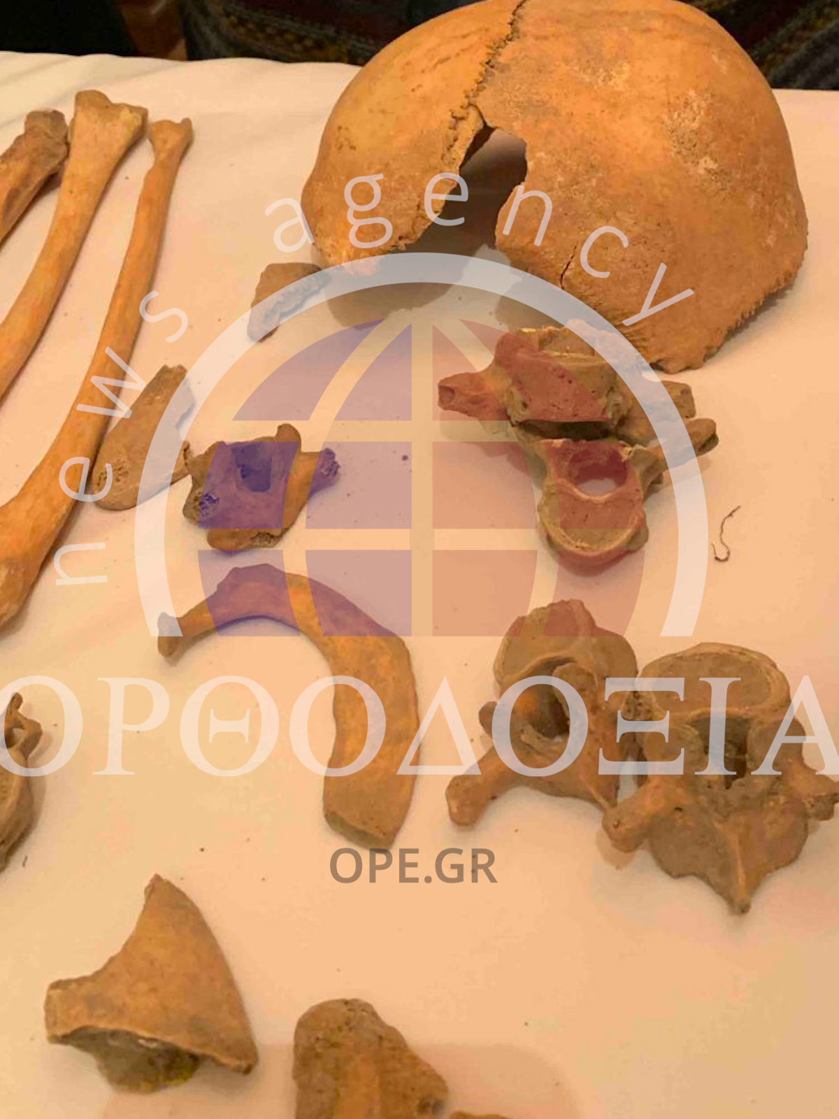 Βρέθηκαν τα λείψανα της Αγίας Νεομάρτυρος Χρυσής στην Έδεσσα! - μια φωτογραφία 3