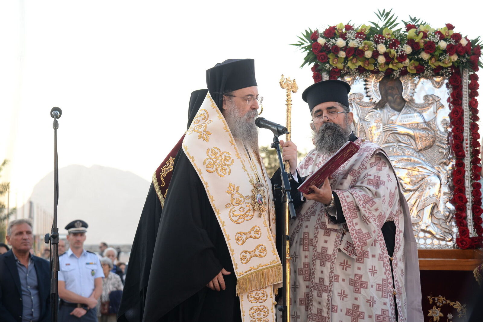 Η Πάτρα τίμησε τον Απόστολο Ανδρέα με μεγαλειώδη Λιτανεία για την Τιμία Κάρα - μια φωτογραφία 5