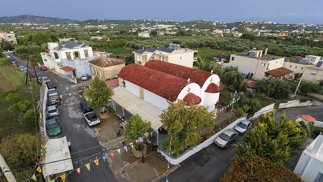 Πλήθος κόσμου στην Υποδοχή εικόνας της Παναγίας Θεραπεύτριας στα Χανιά - μια φωτογραφία 6