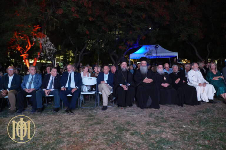 Αγιασμός για το νέο ακαδημαϊκό έτος τελέστηκε στη Θεολογική Σχολή του ΑΠΘ - μια φωτογραφία 5