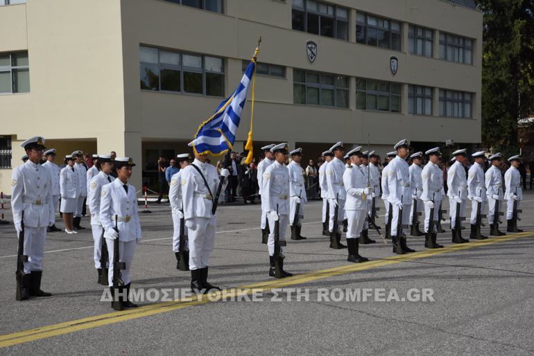 Με τις ευχές του Μητροπολίτη Νικαίας η ορκωμοσία των νέων Λιμενοφυλάκων - μια φωτογραφία 11
