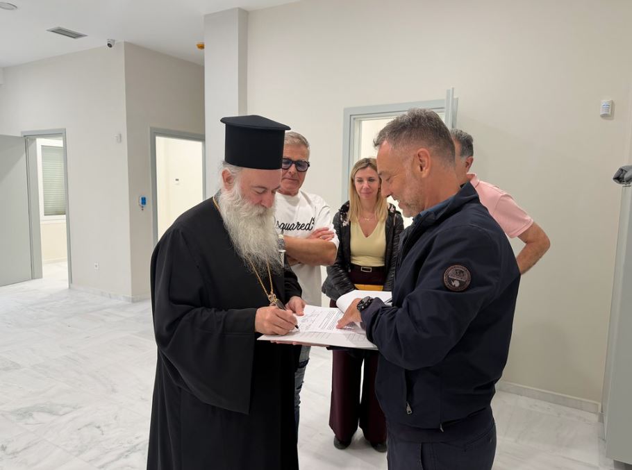 Παραδόθηκαν αναβαθμισμένα κτήρια της Μητροπόλεως Κορίνθου - μια φωτογραφία 1