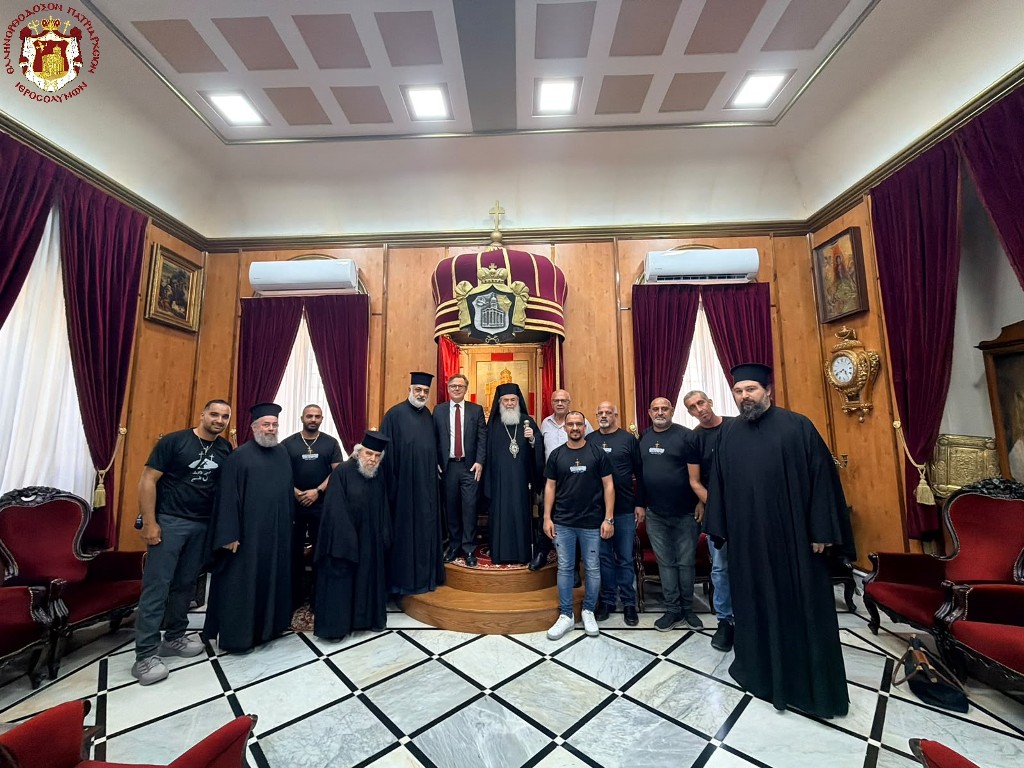Πατρ. Θεόφιλος: «Όχι» σε κοινό λειτουργικό εορτασμό των Χριστουγέννων - μια φωτογραφία 3