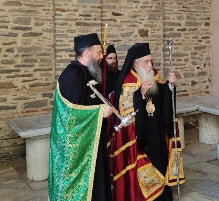 Ο Μητροπολίτη Σάμου πραγματοποίησε προσκύνημα στο Άγιον Όρος - μια φωτογραφία 1