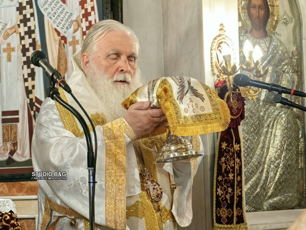 Κοσμοσυρροή στο Ναύπλιο για την Παναγία του Όρους των Ελαιών - μια φωτογραφία 14