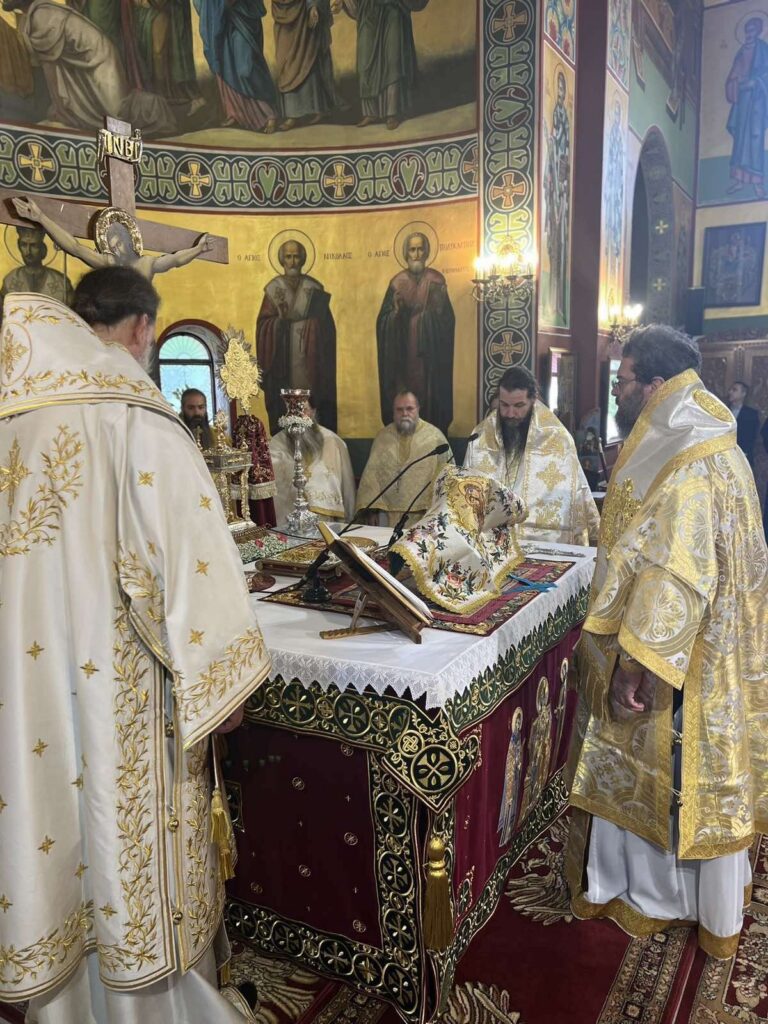 Μαρωνείας Παντελεήμων: «Η Παναγία Βουρλιώτισσα είναι υπόμνηση αγάπης» - μια φωτογραφία 13