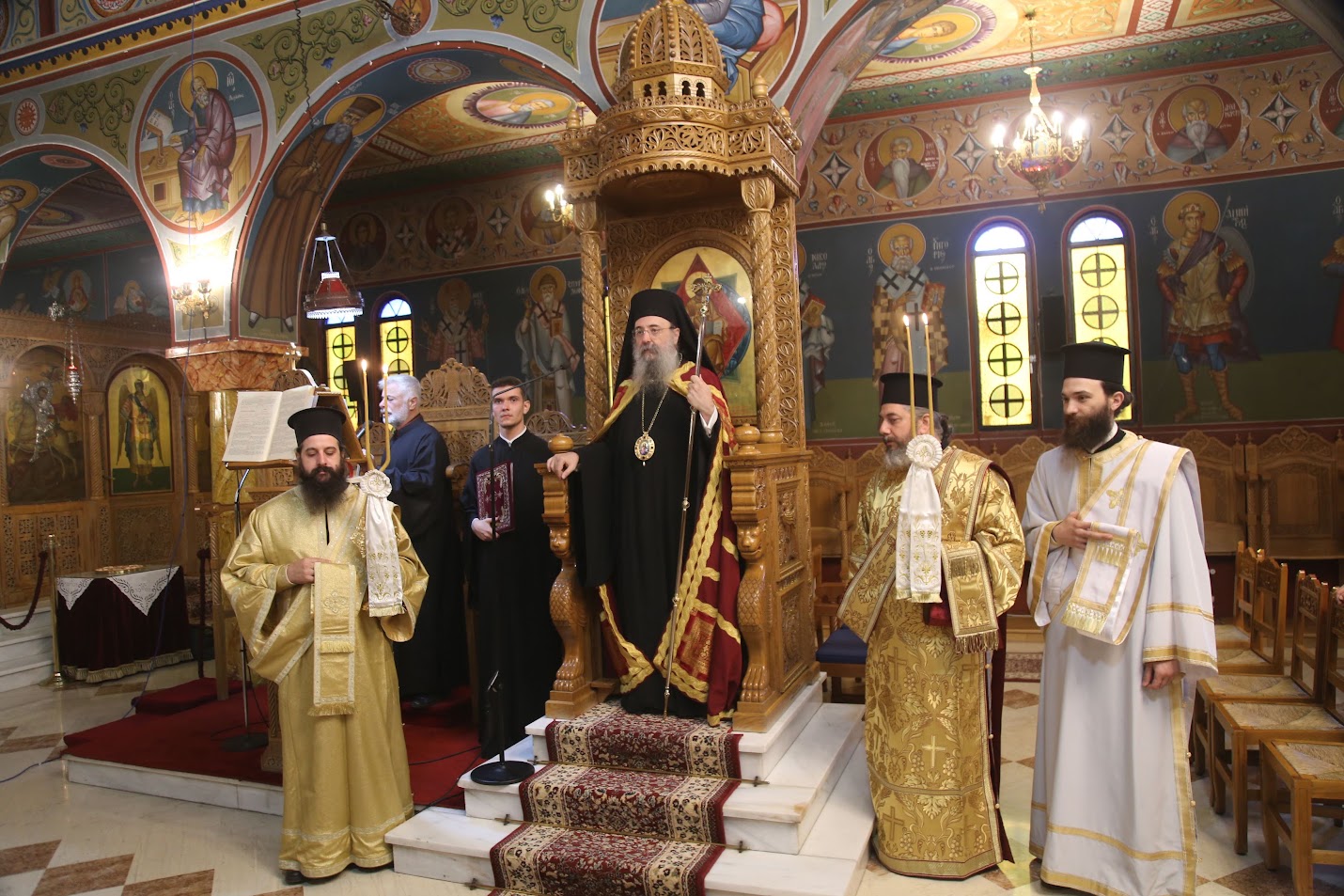 Εορτάστηκαν πανηγυρικά τα ονομαστήρια του Μητροπολίτη Ναυπάκτου Ιεροθέου - μια φωτογραφία 3