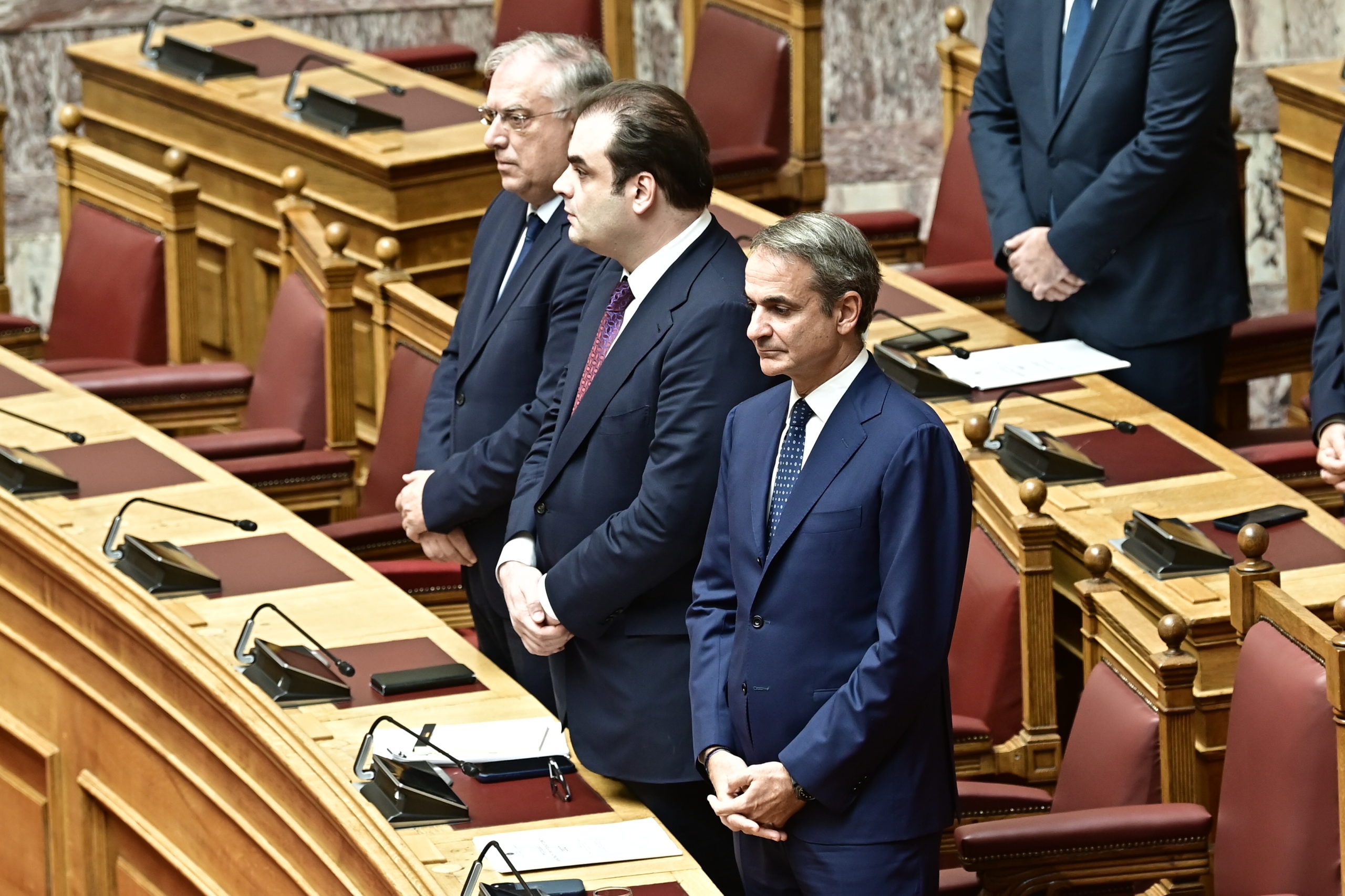 Ο Αρχιεπίσκοπος Ιερώνυμος τέλεσε τον Αγιασμό για τη Δ’ Σύνοδο της Βουλής - μια φωτογραφία 9