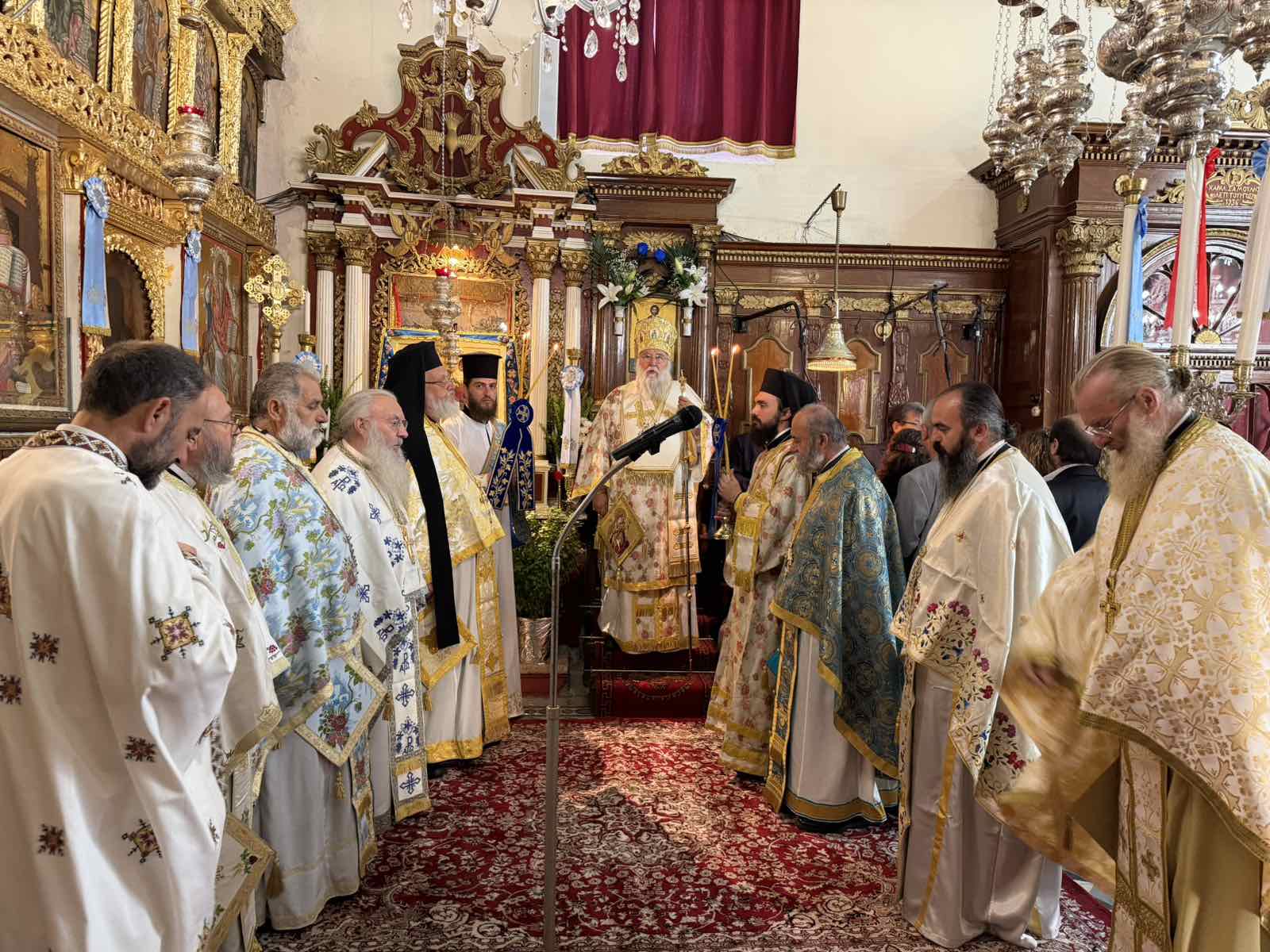 Χειροτονία Πρεσβυτέρου τελέστηκε από τον Μητροπολίτη Κερκύρας - μια φωτογραφία 1