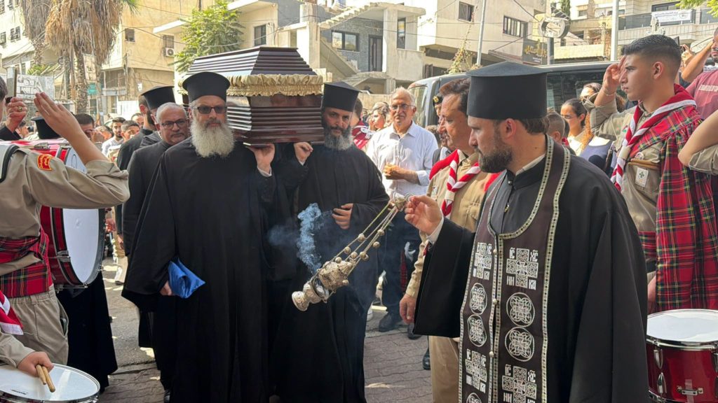 Το ύστατο χαίρε στον αγωνιστή Γέροντα Ιουστίνο του Φρέατος του Ιακώβ - μια φωτογραφία 3