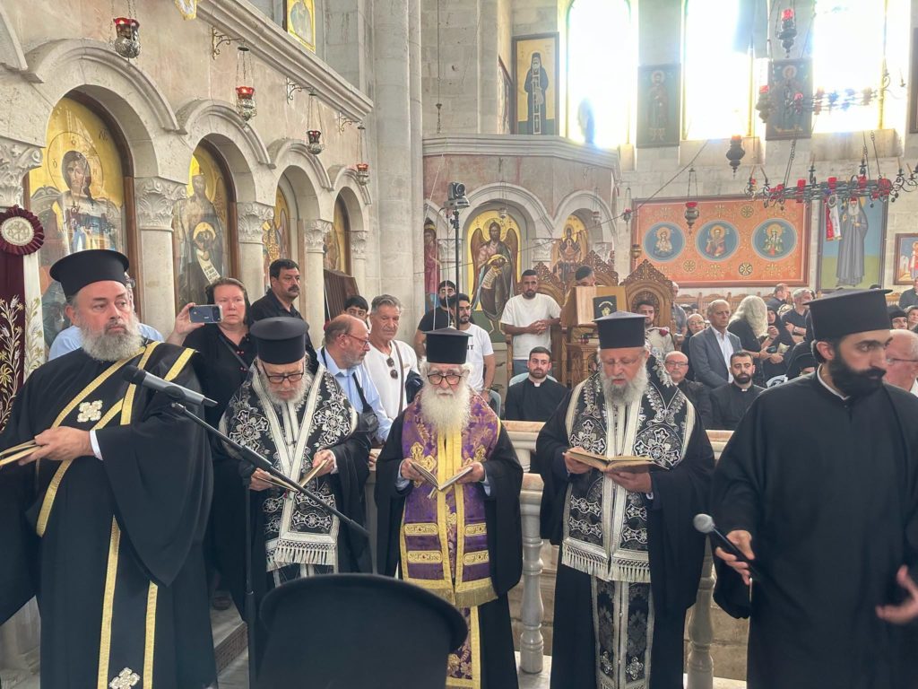 Το ύστατο χαίρε στον αγωνιστή Γέροντα Ιουστίνο του Φρέατος του Ιακώβ - μια φωτογραφία 7
