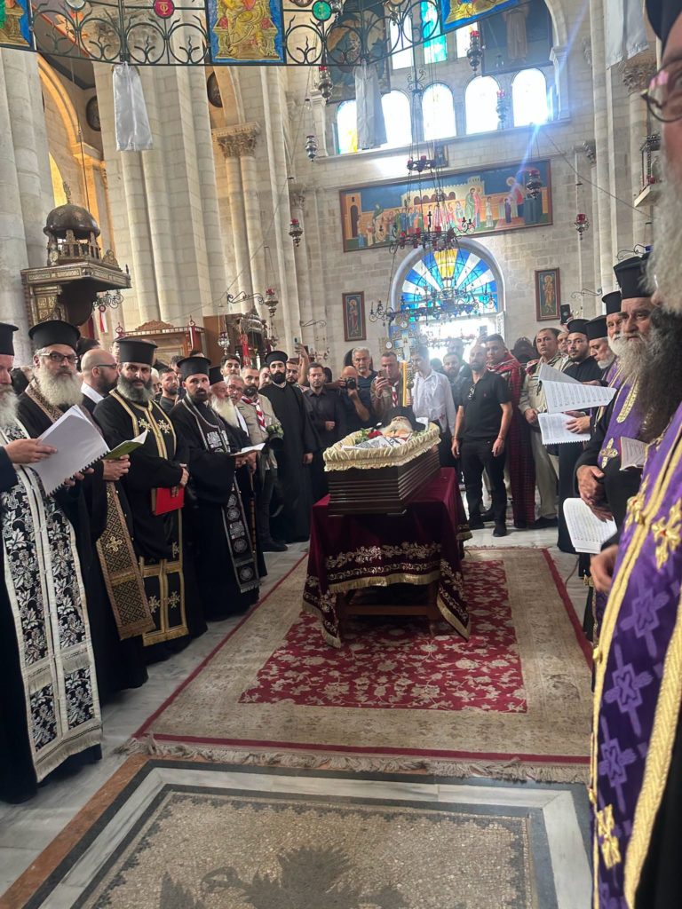 Το ύστατο χαίρε στον αγωνιστή Γέροντα Ιουστίνο του Φρέατος του Ιακώβ - μια φωτογραφία 8
