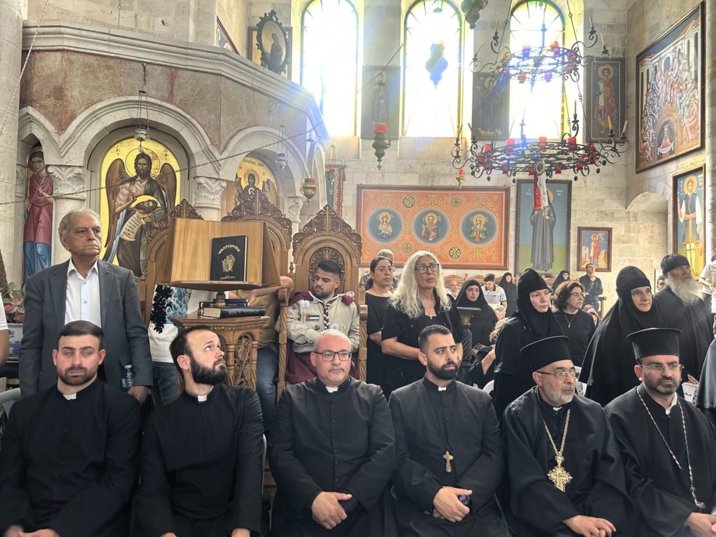 Το ύστατο χαίρε στον αγωνιστή Γέροντα Ιουστίνο του Φρέατος του Ιακώβ - μια φωτογραφία 11