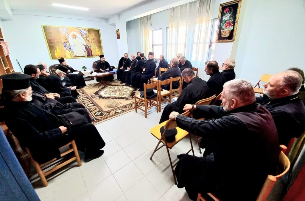Μητρ. Βερατίου: «Η ενορία είναι ο τόπος όπου βιώνεται ζωντανά ο Χριστός» - μια φωτογραφία 2