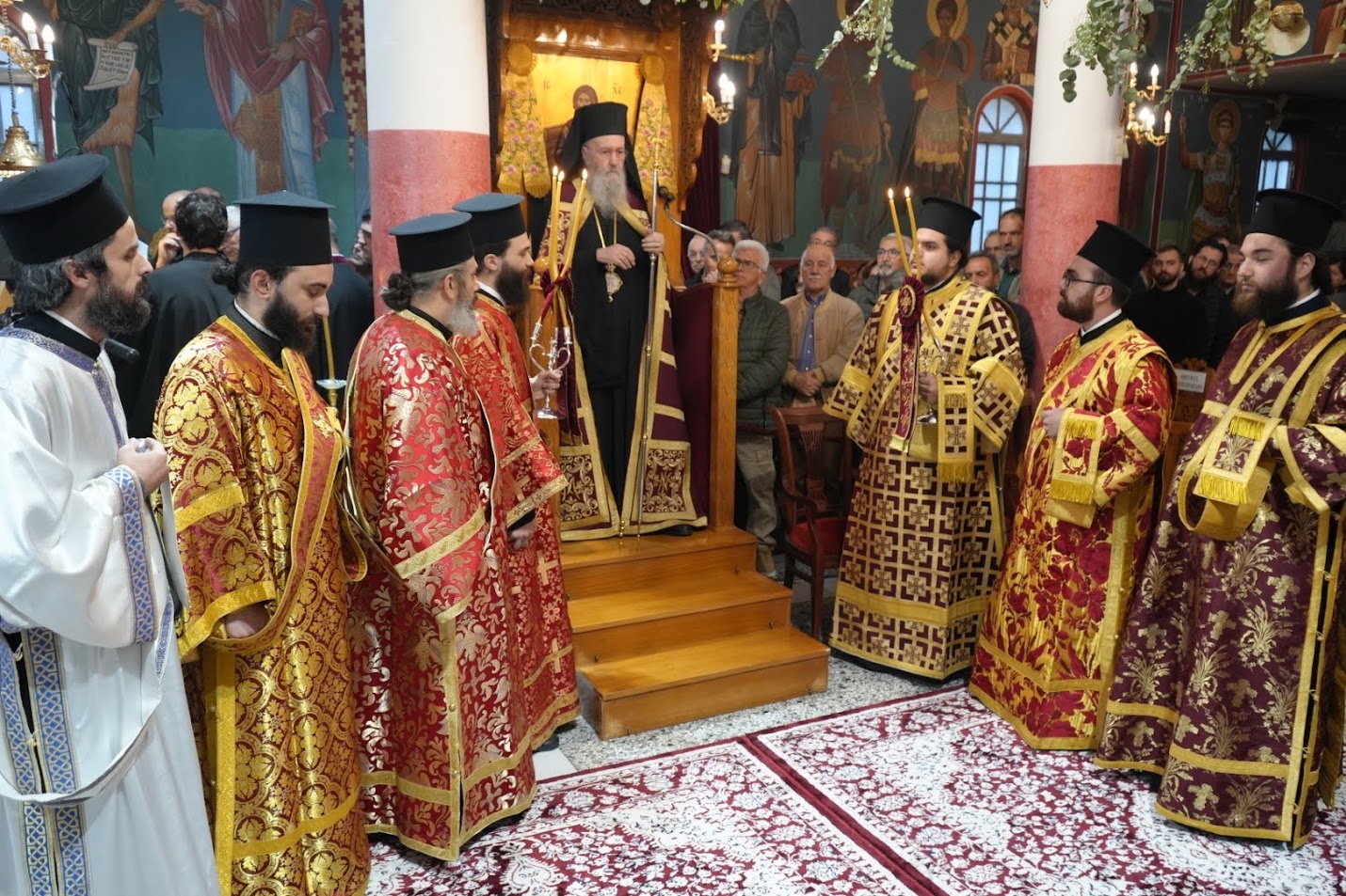 Λαμπρό Αρχιερατικό Συλλείτουργο για την Αγία Χρυσή τελέστηκε στη Χρυσή Αλμωπίας - μια φωτογραφία 1