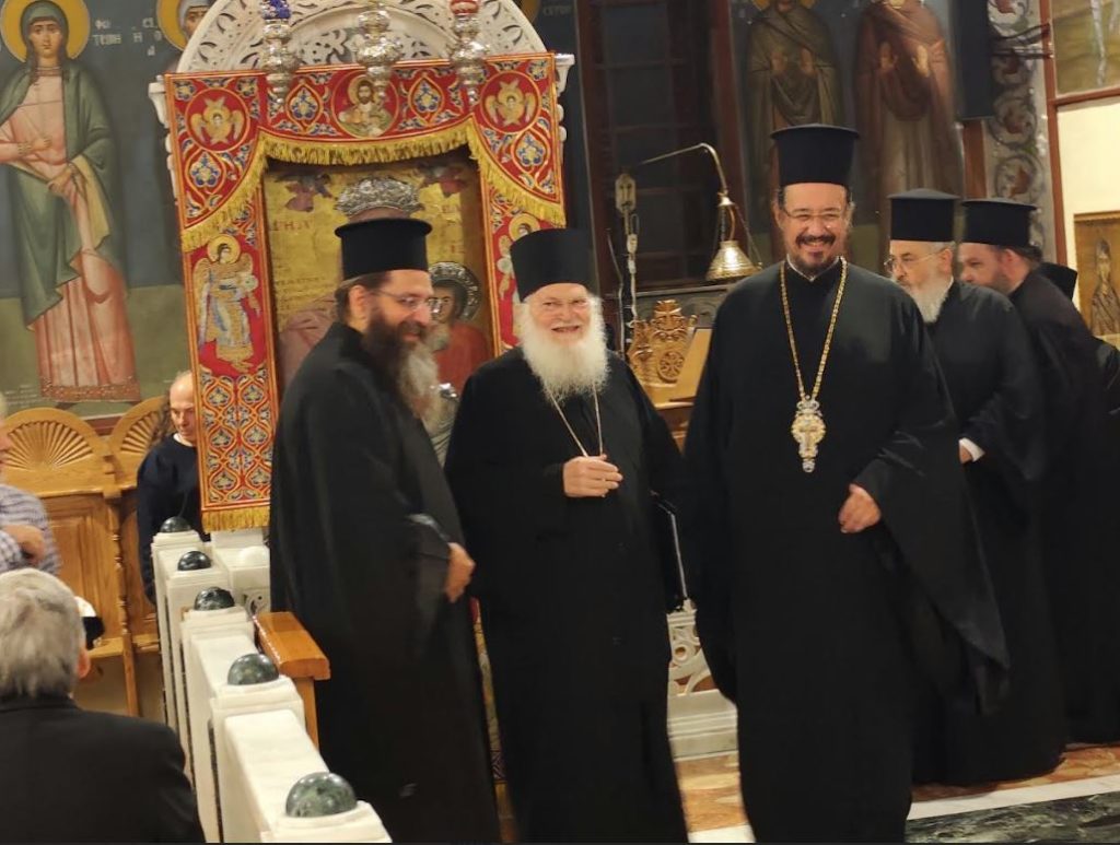 Ο Γέροντας Εφραίμ μίλησε για τον Άγιο Ιωάννη Κροστάνδης στον Πειραιά - μια φωτογραφία 1