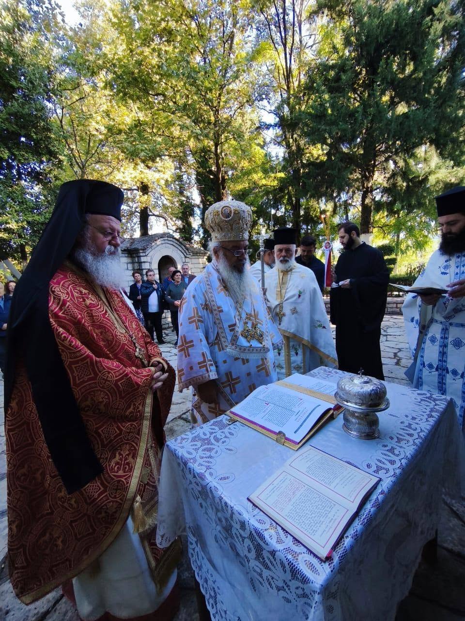 Εγκαίνια Nαού Αγίας Παρασκευής τελέστηκαν στο Τεριαχάτι της Δρόπολης - μια φωτογραφία 13