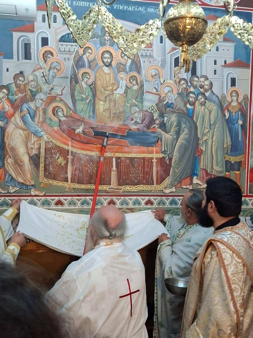Εγκαίνια Nαού Αγίας Παρασκευής τελέστηκαν στο Τεριαχάτι της Δρόπολης - μια φωτογραφία 15