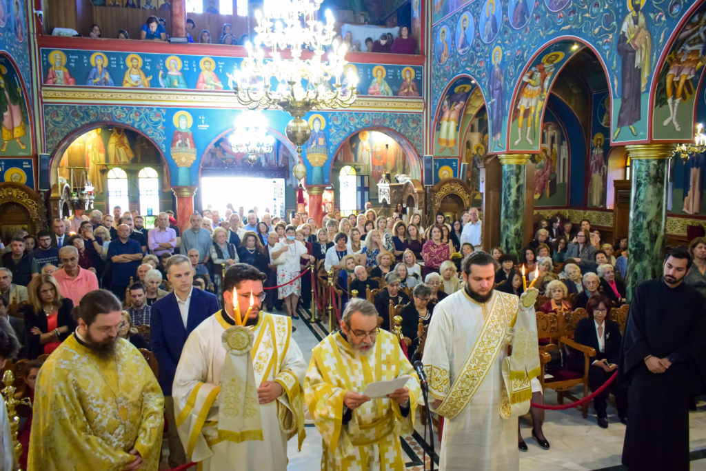 Χειροτονία διακόνου τελέστηκε στον Άγιο Ευστάθιο Νέας Ιωνίας - μια φωτογραφία 16